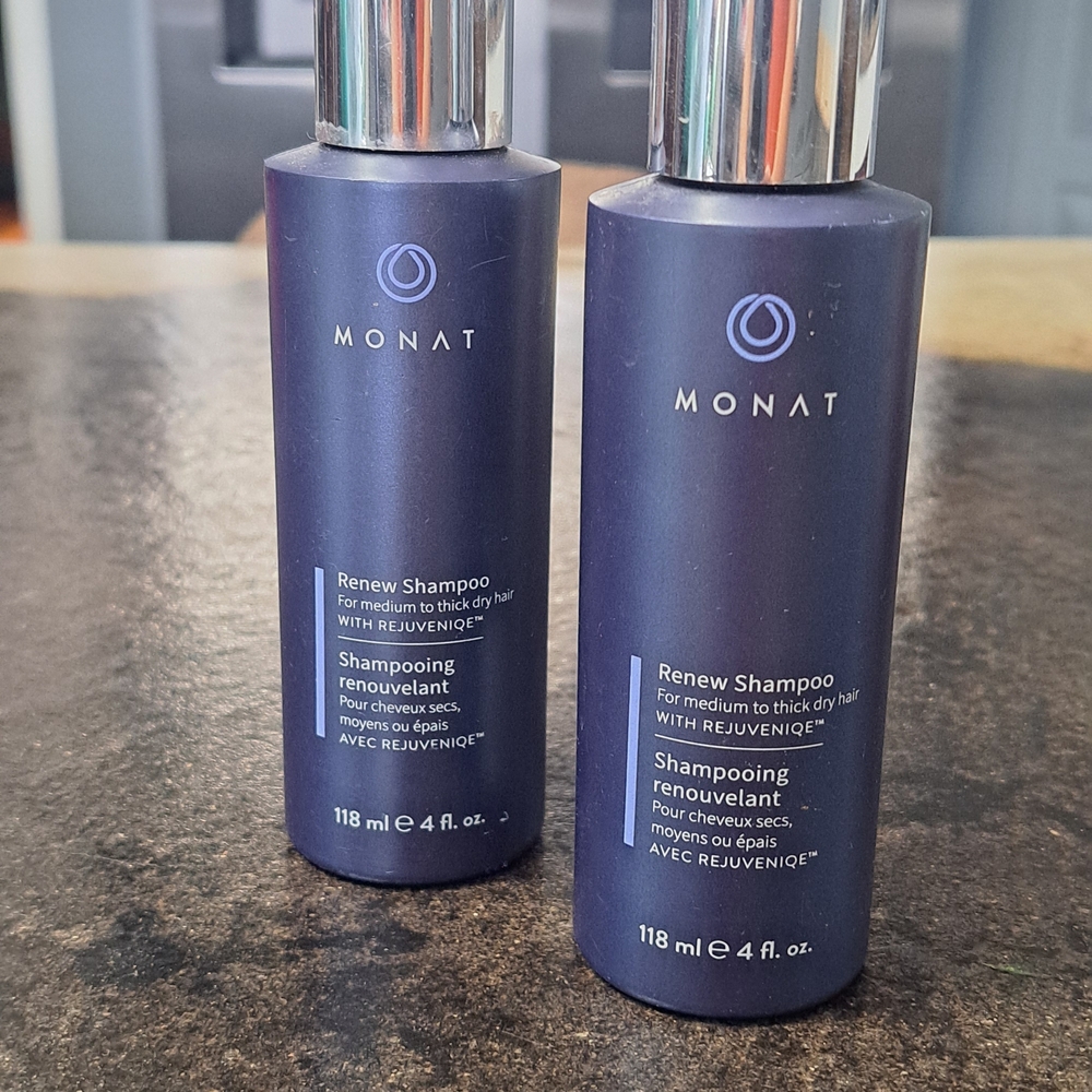 Monat Renew Shampoo Set